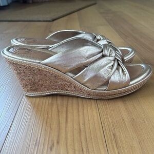 Nurture Brand Gold Wedge Sandals size 8 in like new condition